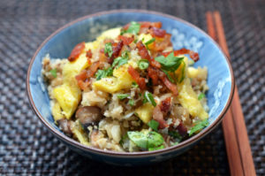 nom-nom-cauliflower rice bowl